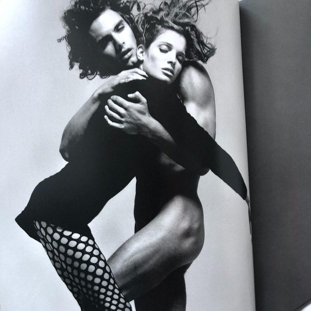 Versace Book - Picture 11 of 16